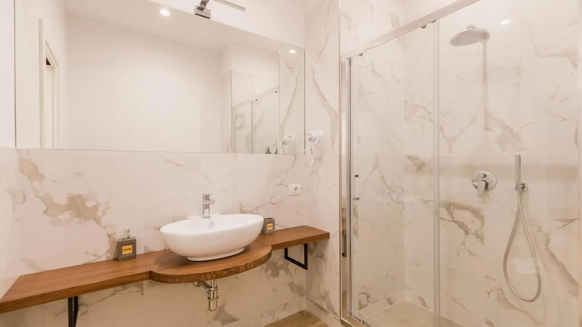 Dado Apartment Νάπολη